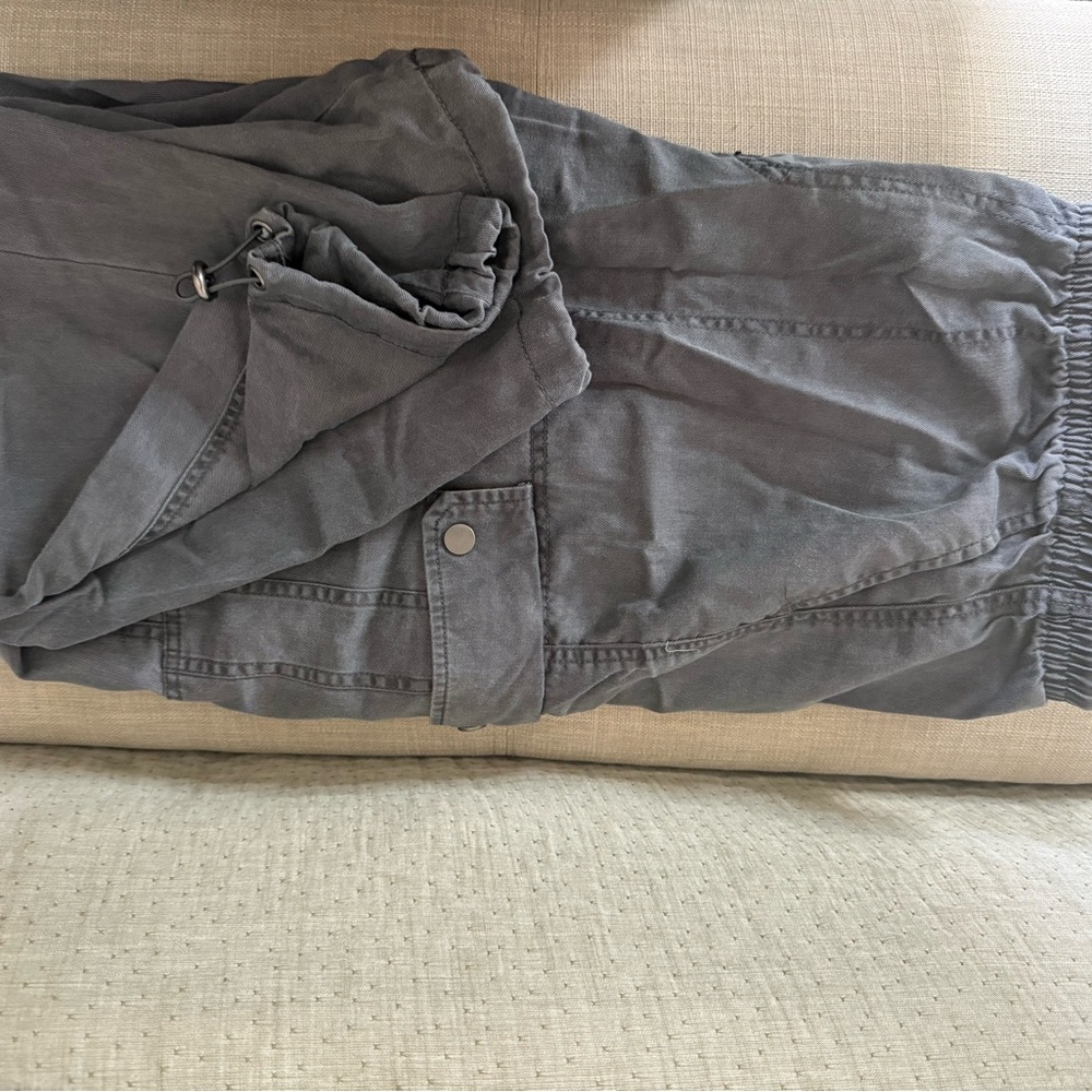 Time and Tru Charcoal Pants